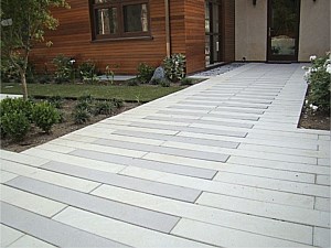 Large Scale CalArc Pavers 112